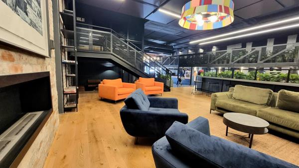 150 m² Retail Space