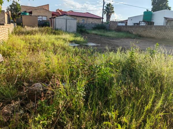 570 m² Land