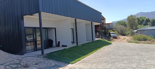 4 Bedroom Garden Cottage