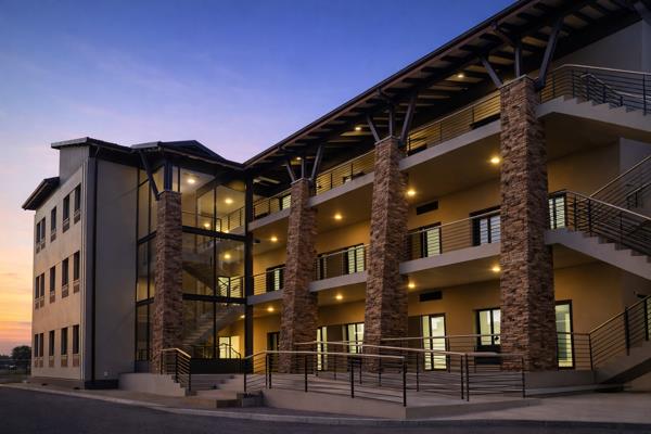 205 m² Commercial space