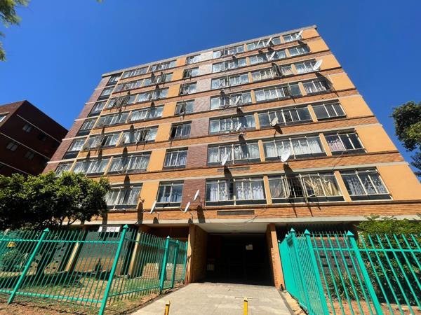 2.5 Bedroom Apartment