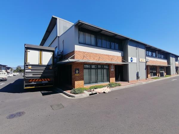 325 m² Industrial space