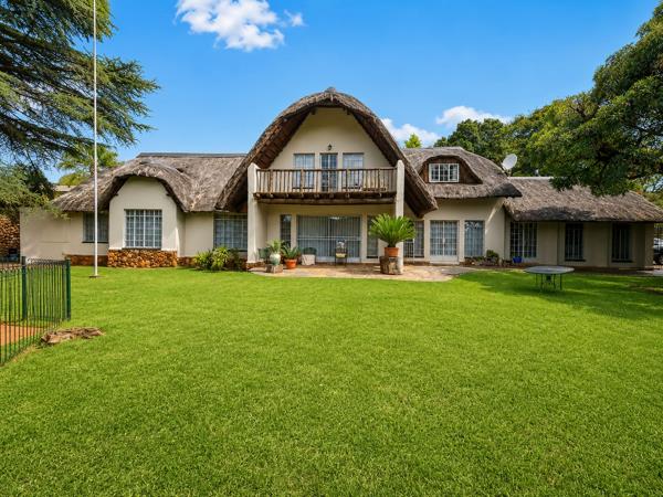 5 Bedroom House