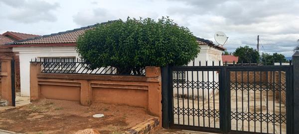 2 Bedroom House