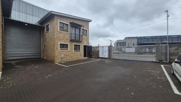 290 m² Industrial space