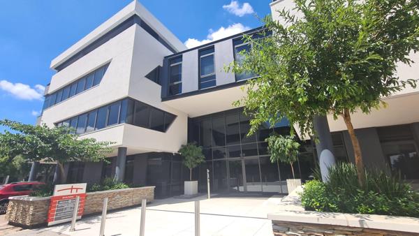 333 m² Office Space