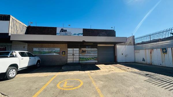 400 m² Commercial space