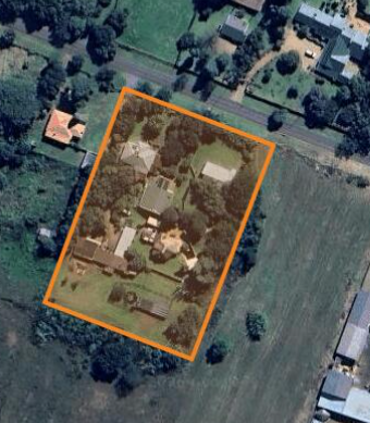 8 589 m² Land