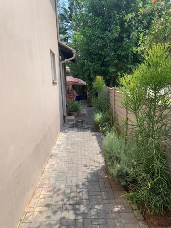 1 Bedroom Garden Cottage