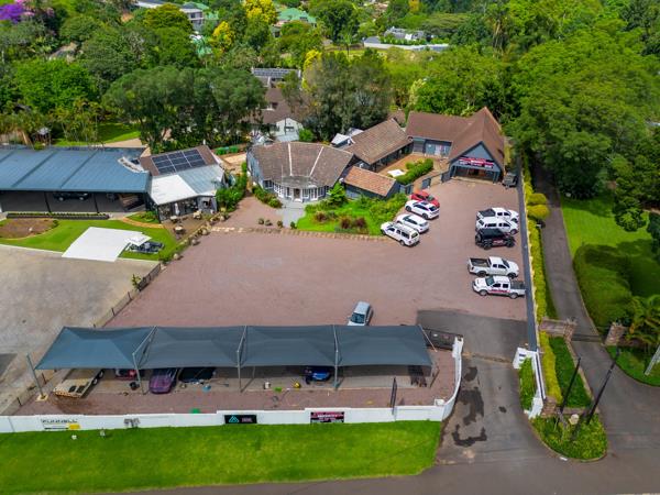 300 m² Commercial space