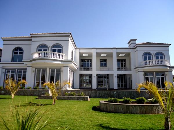 5 Bedroom House
