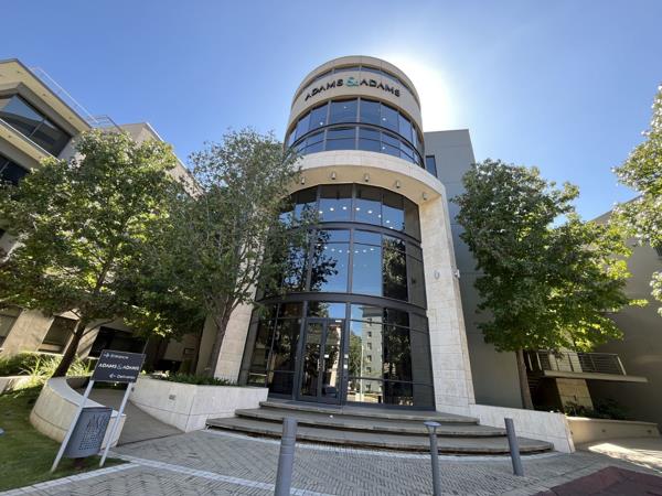 2 115 m² Commercial space