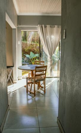 1 Bedroom Garden Cottage