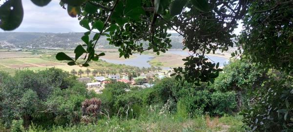 986 m² Land