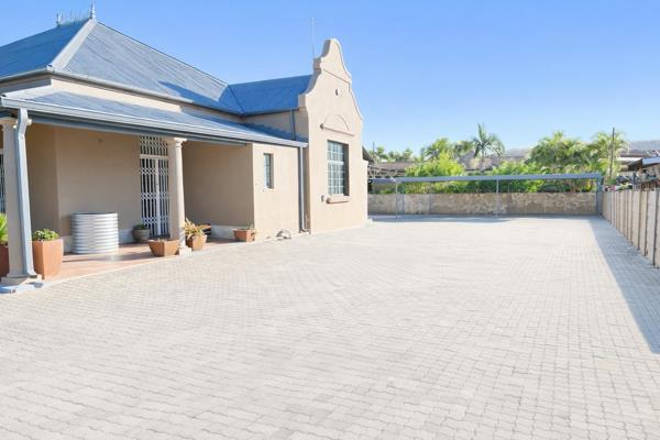 800  m² Commercial space