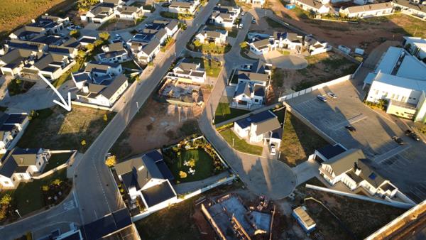 334 m² Land