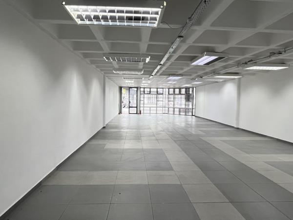 386 m² Retail Space
