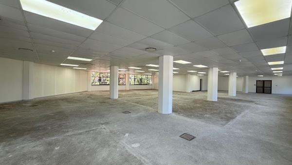 1 439 m² Commercial space