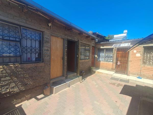 2 Bedroom House