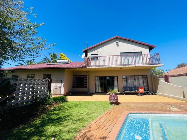5 Bedroom House