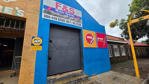 90 m² Commercial space