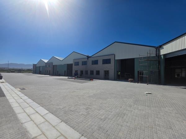 353 m² Industrial space