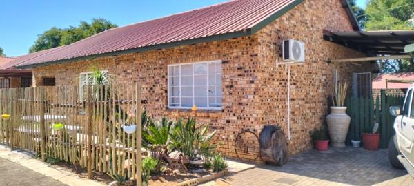 2 Bedroom House