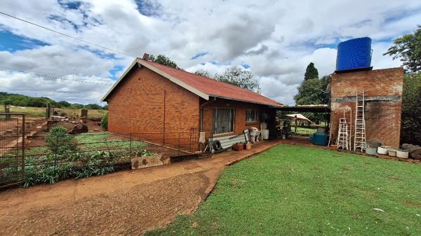 8.6 ha Smallholding