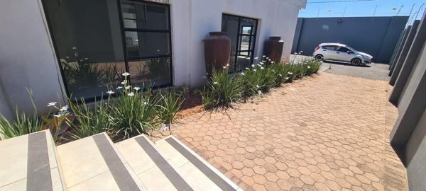 100 m² Commercial space