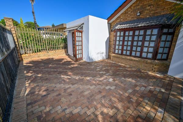 1 Bedroom Garden Cottage