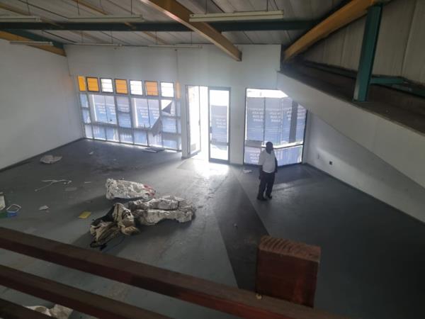 294 m² Retail Space