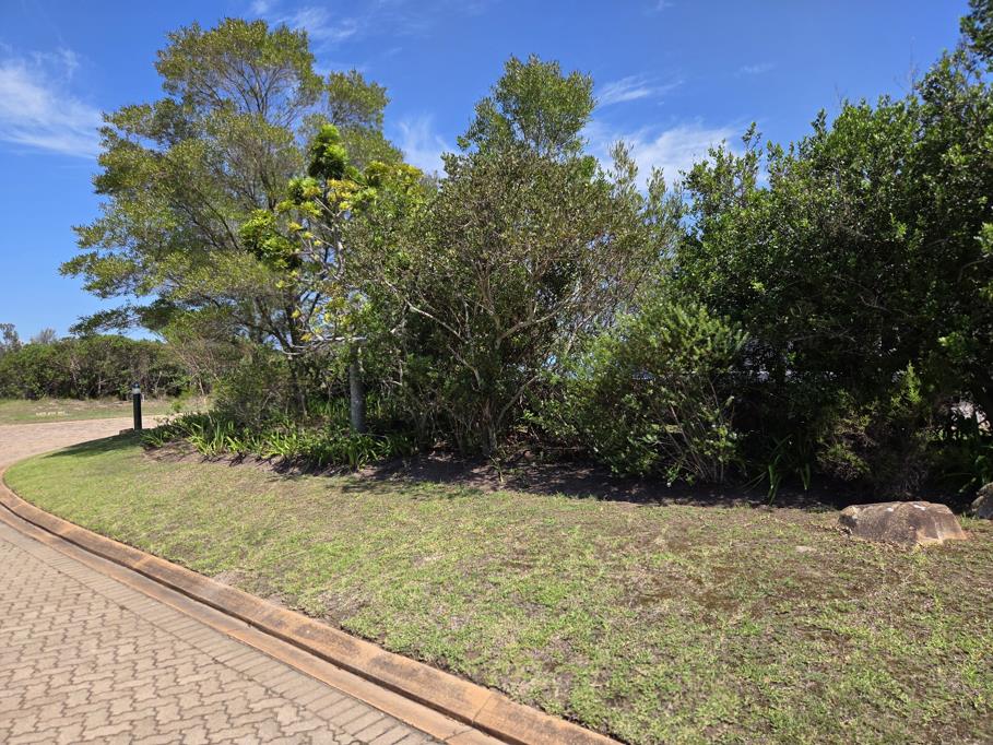 1 450 m² Land