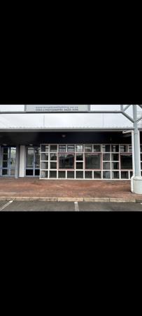 99 m² Retail Space