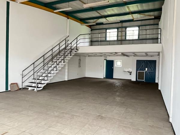 156 m² Retail Space