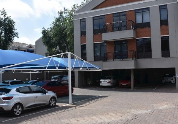 156 m² Commercial space