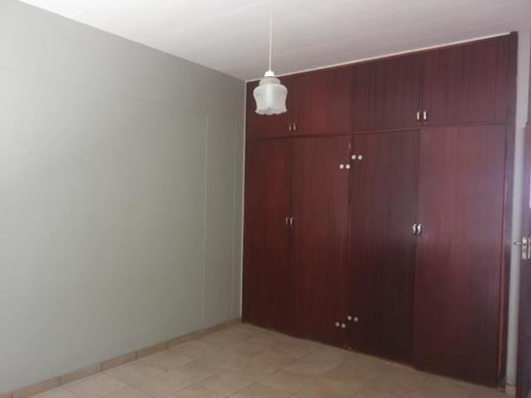 2.5 Bedroom Apartment