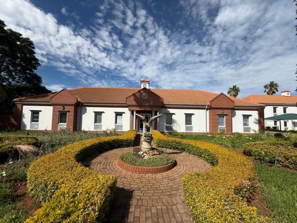 280 m² Commercial space