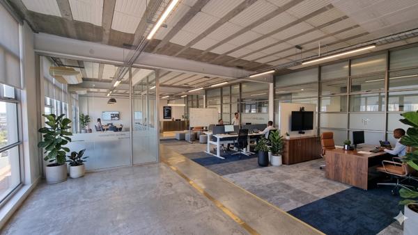 241 m² Office Space