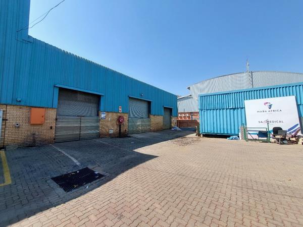 952 m² Industrial space