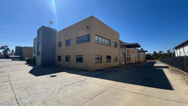 3 429  m² Industrial space