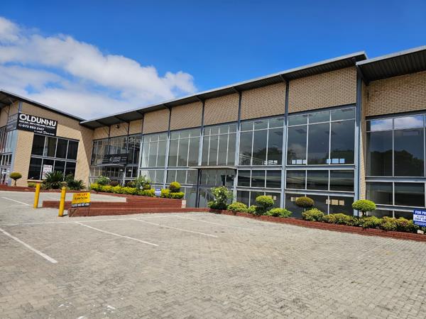 483 m² Commercial space