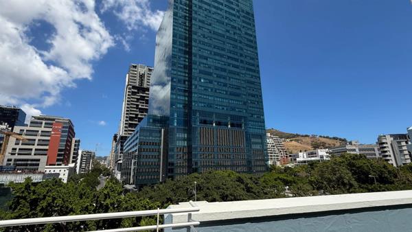 2 750 m² Office Space