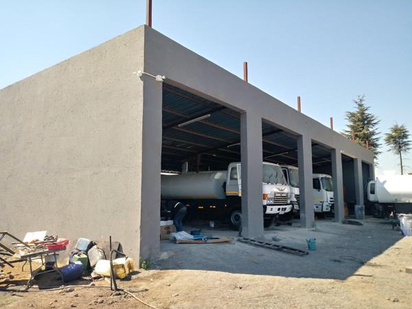 27 ha Commercial Farm