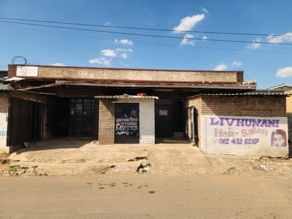 391  m² Commercial space