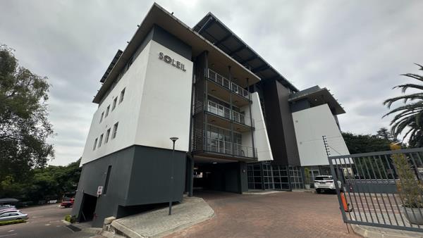 528 m² Office Space