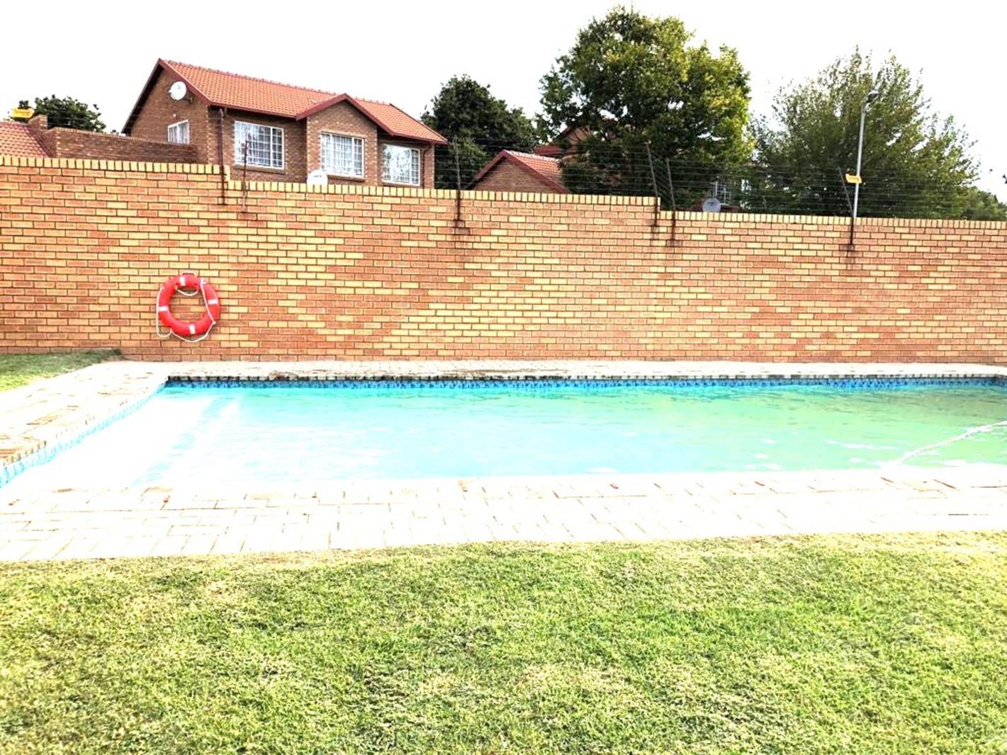 2 Bedroom Townhouse in The Reeds