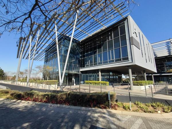 612 m² Commercial space