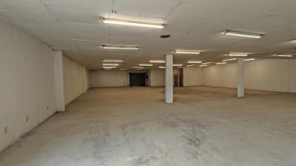 472 m² Retail Space