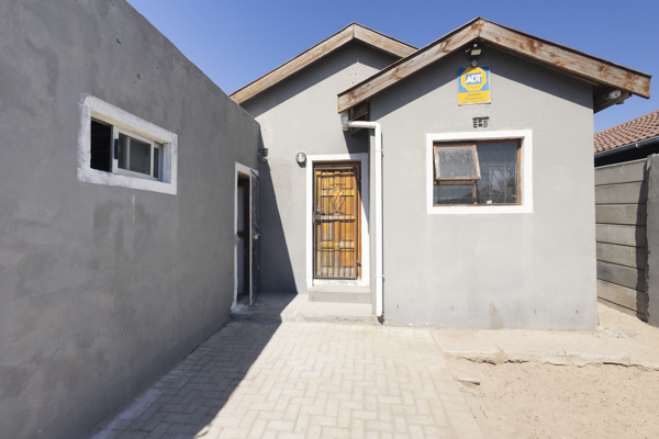 2 Bedroom House