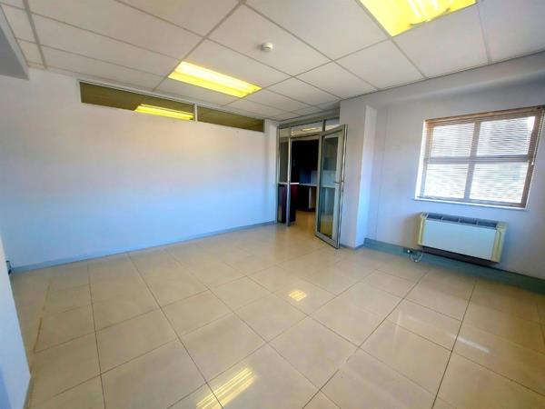 200 m² Office Space